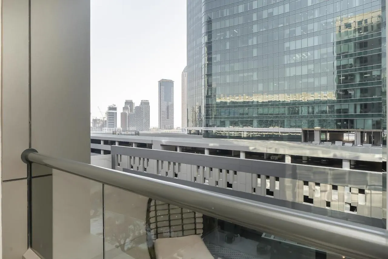 Higuests - Cozy Studio With Balcony In Business Bay Apartment Dubai